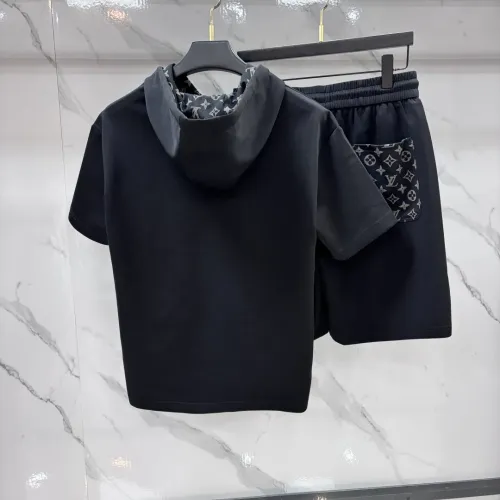 Replica Louis Vuitton LV Tracksuits Short Sleeved For Men #1470097 $112.00 USD for Wholesale
