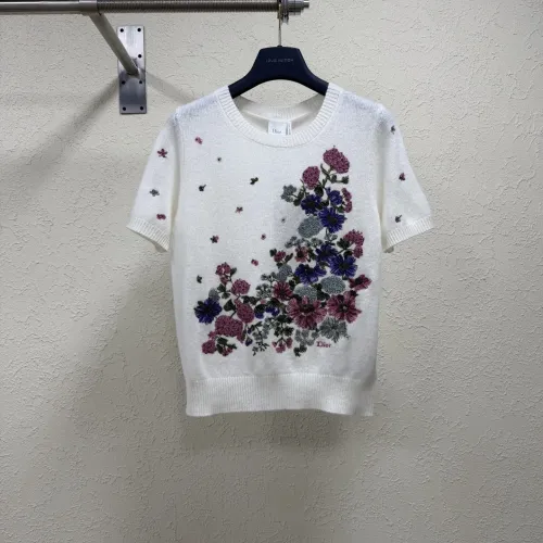 Wholesale Christian Dior T-Shirts Short Sleeved For Women #1470103 $88.00 USD, Wholesale Quality Replica Christian Dior T-Shirts