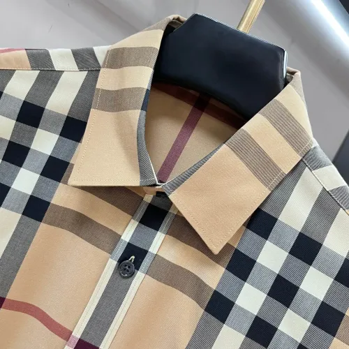 Replica Burberry Shirts Short Sleeved For Men #1470118 $82.00 USD for Wholesale