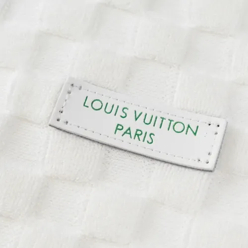 Replica Louis Vuitton LV T-Shirts Short Sleeved For Unisex #1470136 $68.00 USD for Wholesale