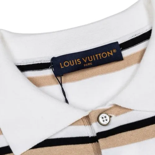 Replica Louis Vuitton LV T-Shirts Short Sleeved For Unisex #1470144 $82.00 USD for Wholesale