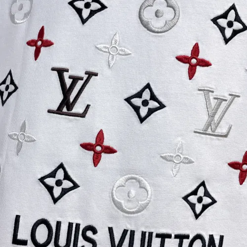 Replica Louis Vuitton LV T-Shirts Short Sleeved For Unisex #1470417 $60.00 USD for Wholesale