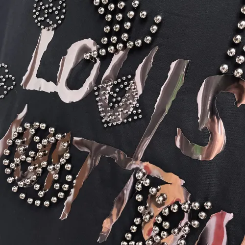Replica Louis Vuitton LV T-Shirts Short Sleeved For Men #1470427 $60.00 USD for Wholesale