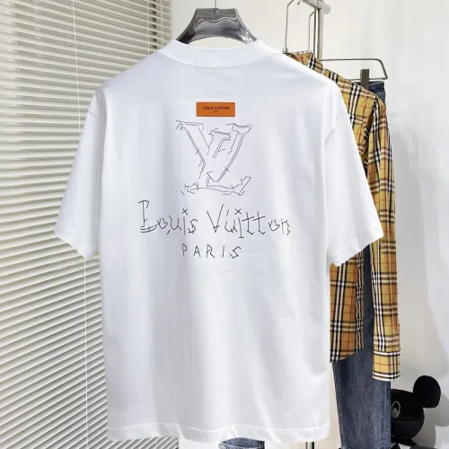 Wholesale Louis Vuitton LV T-Shirts Short Sleeved For Men #1470428 $60.00 USD, Wholesale Quality Replica Louis Vuitton LV T-Shirts