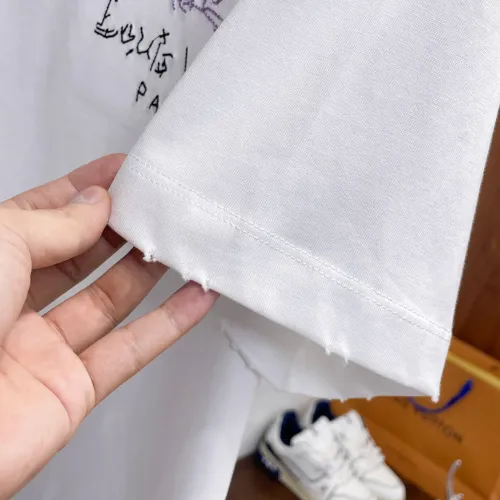 Replica Louis Vuitton LV T-Shirts Short Sleeved For Men #1470428 $60.00 USD for Wholesale