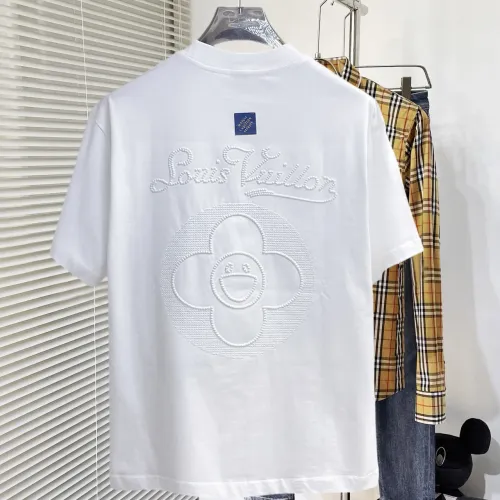 Replica Louis Vuitton LV T-Shirts Short Sleeved For Men #1470430 $60.00 USD for Wholesale