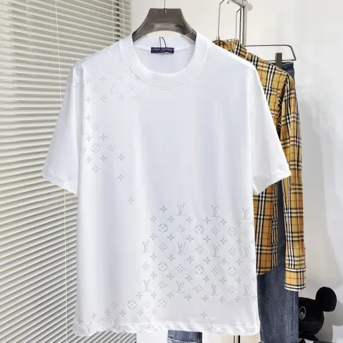 Wholesale Louis Vuitton LV T-Shirts Short Sleeved For Men #1470432 $60.00 USD, Wholesale Quality Replica Louis Vuitton LV T-Shirts
