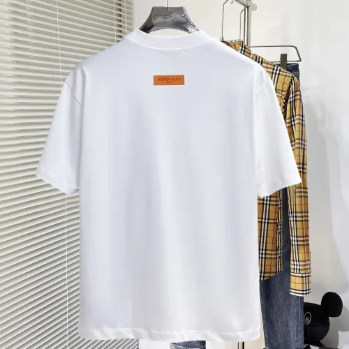 Replica Louis Vuitton LV T-Shirts Short Sleeved For Men #1470432 $60.00 USD for Wholesale