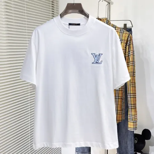 Replica Louis Vuitton LV T-Shirts Short Sleeved For Men #1470434 $60.00 USD for Wholesale