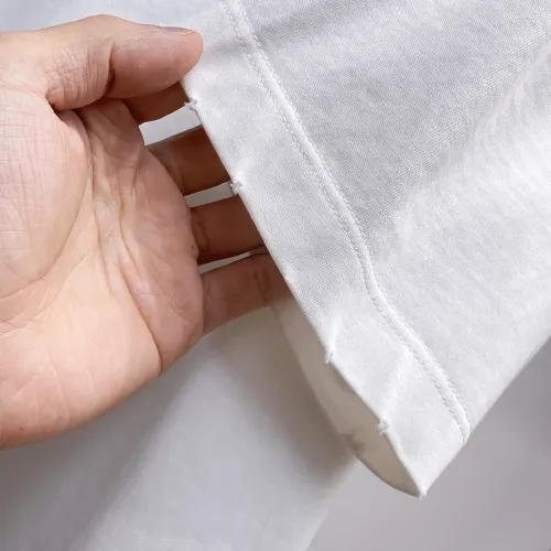 Replica Louis Vuitton LV T-Shirts Short Sleeved For Men #1470437 $60.00 USD for Wholesale