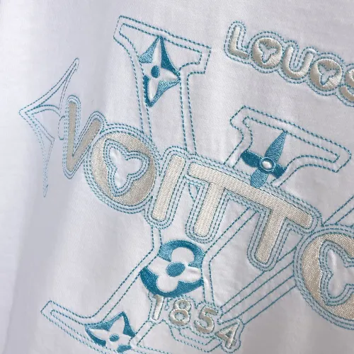 Replica Louis Vuitton LV T-Shirts Short Sleeved For Men #1470437 $60.00 USD for Wholesale