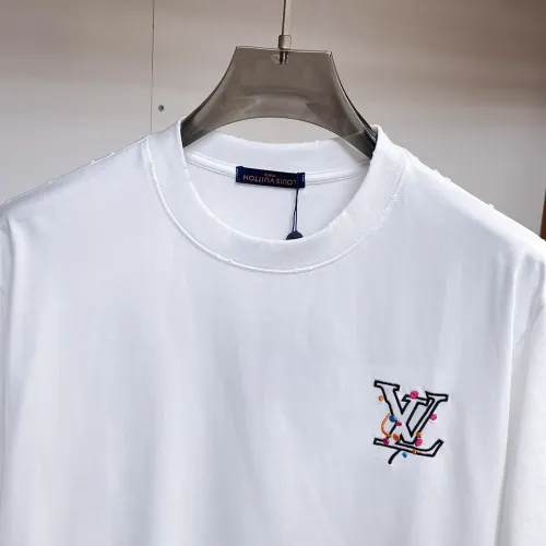 Replica Louis Vuitton LV T-Shirts Short Sleeved For Men #1470439 $60.00 USD for Wholesale