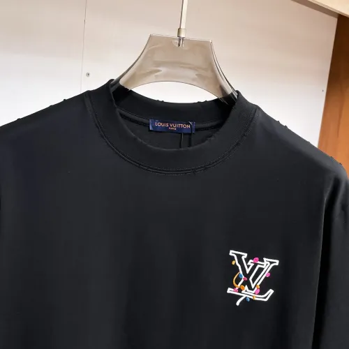 Replica Louis Vuitton LV T-Shirts Short Sleeved For Men #1470440 $60.00 USD for Wholesale
