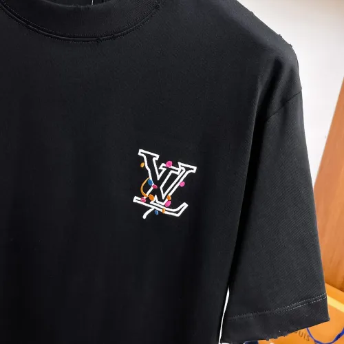 Replica Louis Vuitton LV T-Shirts Short Sleeved For Men #1470440 $60.00 USD for Wholesale