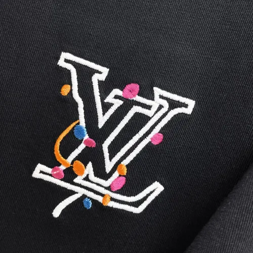Replica Louis Vuitton LV T-Shirts Short Sleeved For Men #1470440 $60.00 USD for Wholesale