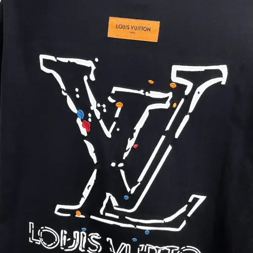Replica Louis Vuitton LV T-Shirts Short Sleeved For Men #1470440 $60.00 USD for Wholesale