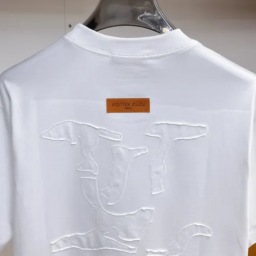 Replica Louis Vuitton LV T-Shirts Short Sleeved For Men #1470443 $60.00 USD for Wholesale