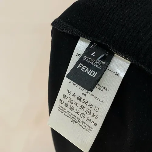 Replica Fendi T-Shirts Short Sleeved For Men #1470472 $60.00 USD for Wholesale