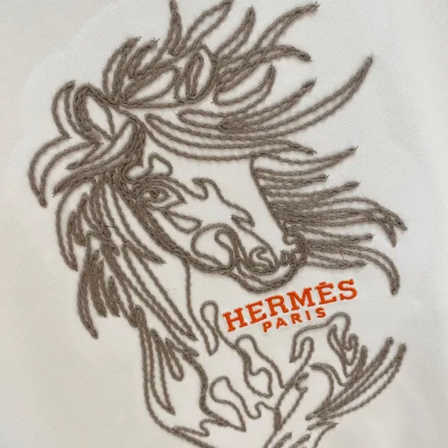 Replica Hermes T-Shirts Short Sleeved For Men #1470486 $60.00 USD for Wholesale