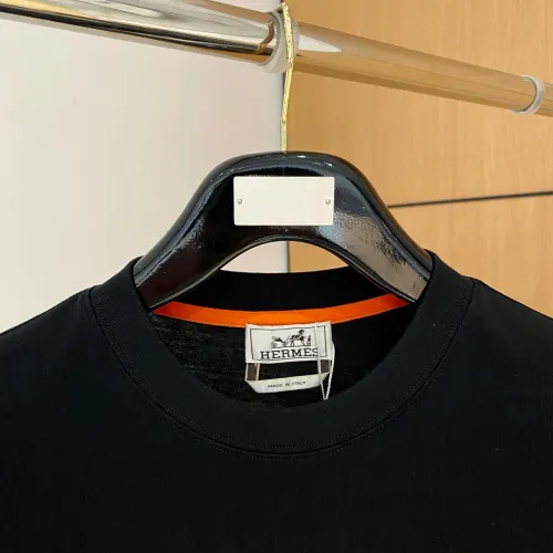 Replica Hermes T-Shirts Short Sleeved For Men #1470487 $60.00 USD for Wholesale