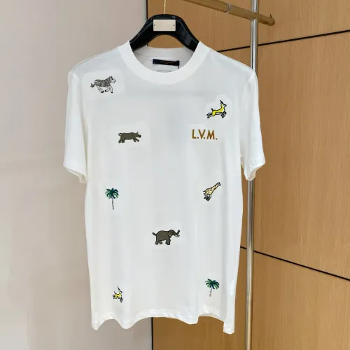 Wholesale Louis Vuitton LV T-Shirts Short Sleeved For Men #1470511 $60.00 USD, Wholesale Quality Replica Louis Vuitton LV T-Shirts