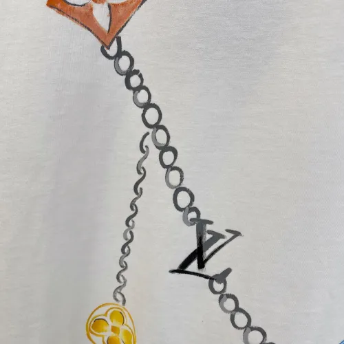 Replica Louis Vuitton LV T-Shirts Short Sleeved For Men #1470513 $60.00 USD for Wholesale
