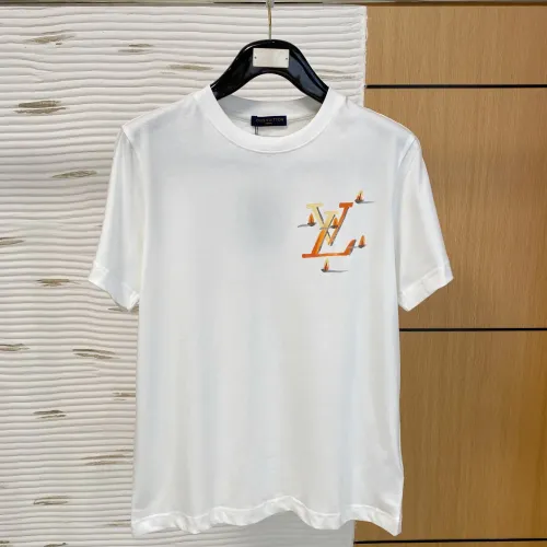 Wholesale Louis Vuitton LV T-Shirts Short Sleeved For Men #1470519 $60.00 USD, Wholesale Quality Replica Louis Vuitton LV T-Shirts