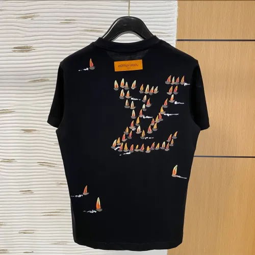 Replica Louis Vuitton LV T-Shirts Short Sleeved For Men #1470520 $60.00 USD for Wholesale