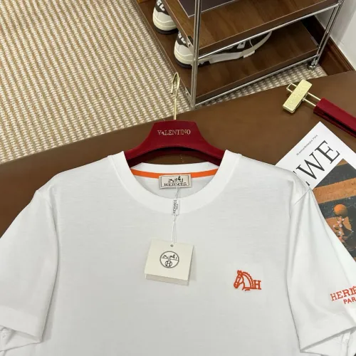 Replica Hermes T-Shirts Short Sleeved For Men #1470537 $60.00 USD for Wholesale