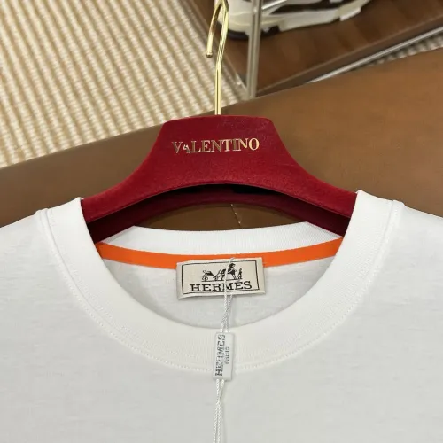 Replica Hermes T-Shirts Short Sleeved For Men #1470537 $60.00 USD for Wholesale