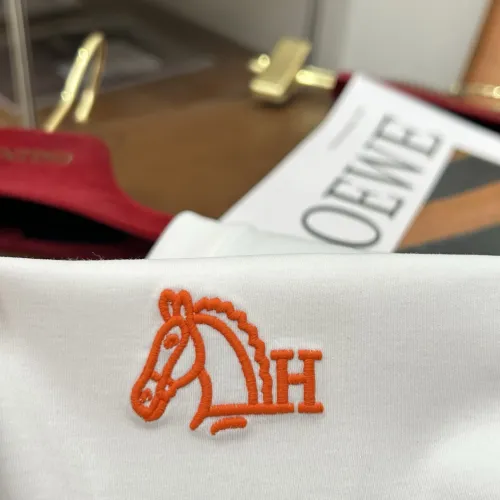 Replica Hermes T-Shirts Short Sleeved For Men #1470537 $60.00 USD for Wholesale