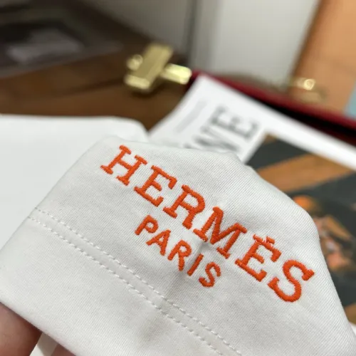 Replica Hermes T-Shirts Short Sleeved For Men #1470537 $60.00 USD for Wholesale