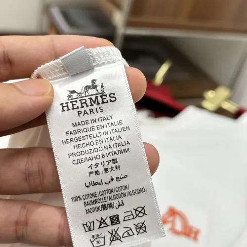 Replica Hermes T-Shirts Short Sleeved For Men #1470537 $60.00 USD for Wholesale