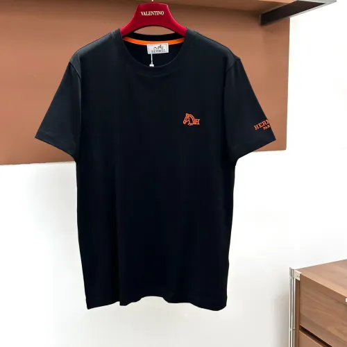 Wholesale Hermes T-Shirts Short Sleeved For Men #1470538 $60.00 USD, Wholesale Quality Replica Hermes T-Shirts