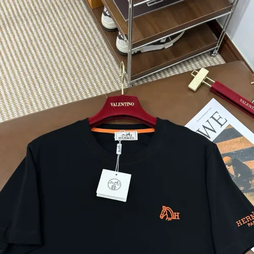 Replica Hermes T-Shirts Short Sleeved For Men #1470538 $60.00 USD for Wholesale
