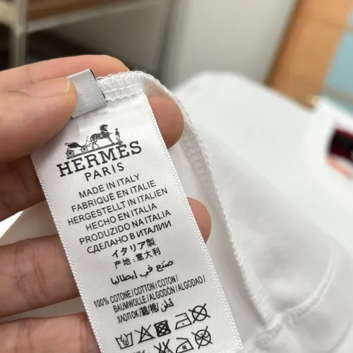 Replica Hermes T-Shirts Short Sleeved For Men #1470539 $60.00 USD for Wholesale