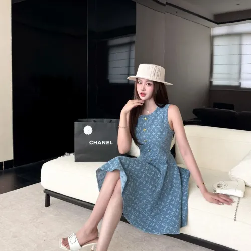 Replica Louis Vuitton LV Dresses Sleeveless For Women #1470579 $100.00 USD for Wholesale