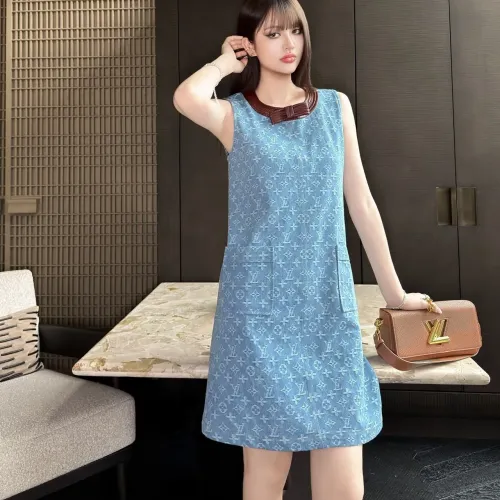 Wholesale Louis Vuitton LV Dresses Sleeveless For Women #1470581 $98.00 USD, Wholesale Quality Replica Louis Vuitton LV Dresses