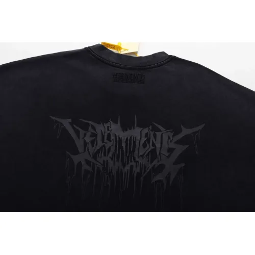 Replica VETEMENTS T-Shirts Short Sleeved For Unisex #1470588 $36.00 USD for Wholesale
