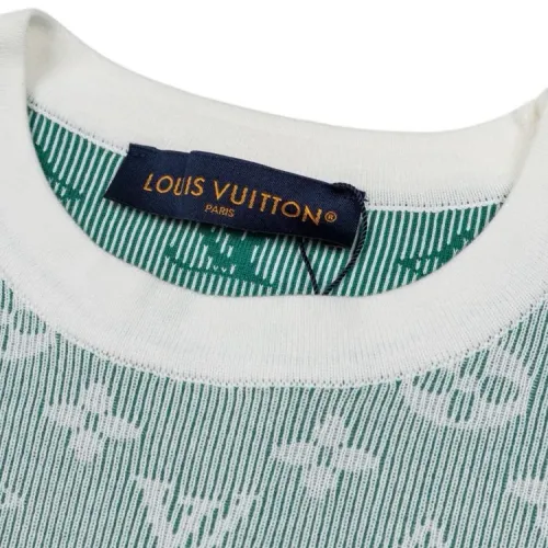 Replica Louis Vuitton LV T-Shirts Short Sleeved For Unisex #1470802 $82.00 USD for Wholesale