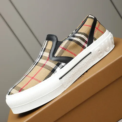 Replica Burberry Casual Shoes For Men #1471076 $80.00 USD for Wholesale