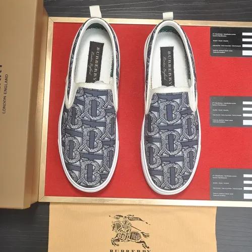 Replica Burberry Casual Shoes For Men #1471943 $80.00 USD for Wholesale