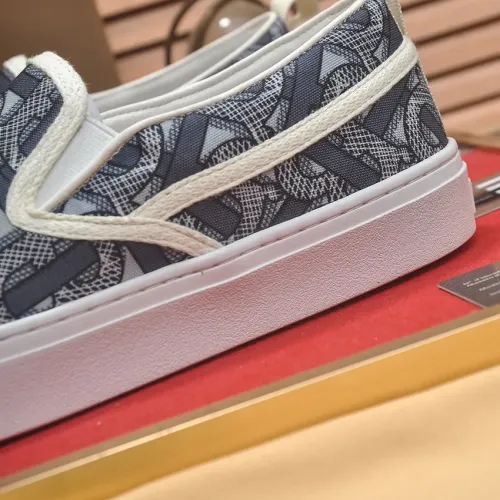 Replica Burberry Casual Shoes For Men #1471943 $80.00 USD for Wholesale