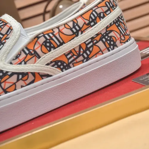 Replica Burberry Casual Shoes For Men #1471944 $80.00 USD for Wholesale