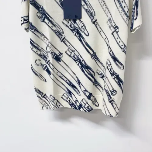 Replica Louis Vuitton LV T-Shirts Short Sleeved For Women #1472143 $115.00 USD for Wholesale