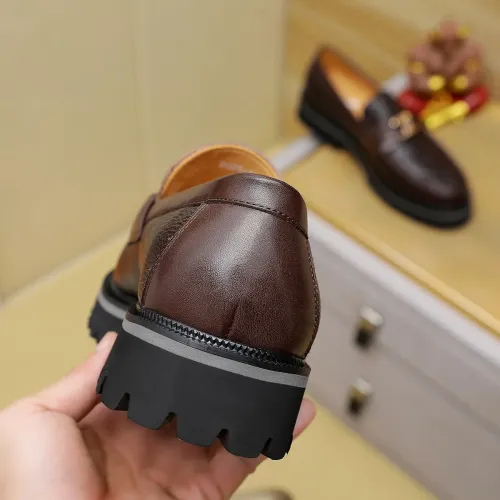 Replica Louis Vuitton LV Oxfords Shoes For Men #1472312 $92.00 USD for Wholesale