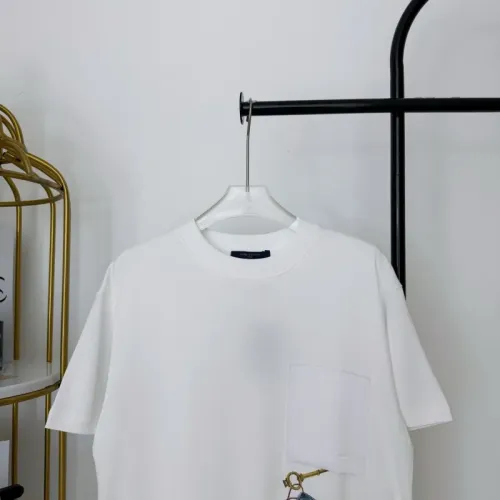 Replica Louis Vuitton LV T-Shirts Short Sleeved For Unisex #1473155 $39.00 USD for Wholesale
