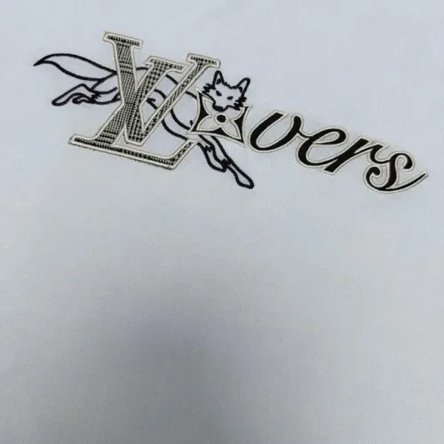 Replica Louis Vuitton LV T-Shirts Short Sleeved For Unisex #1473157 $76.00 USD for Wholesale