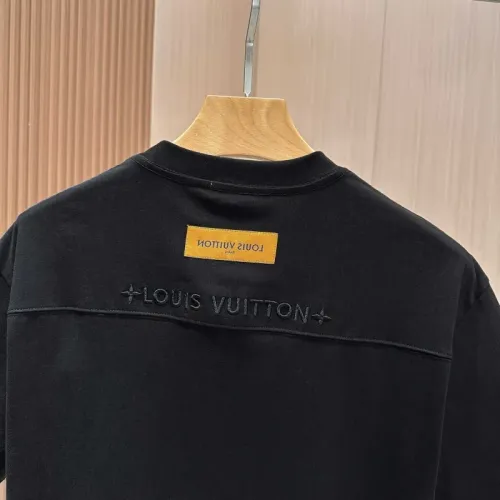 Replica Louis Vuitton LV T-Shirts Short Sleeved For Men #1473168 $45.00 USD for Wholesale