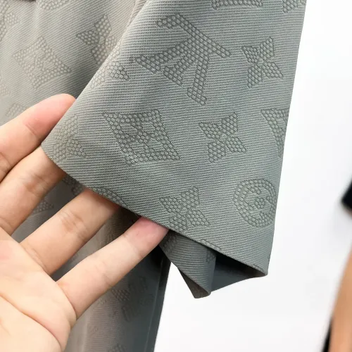 Replica Louis Vuitton LV Shirts Short Sleeved For Men #1473494 $52.00 USD for Wholesale